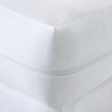 100% Cotton Blend Zipped Mattress Protector Anti Allergy & Bugs Mites Treated