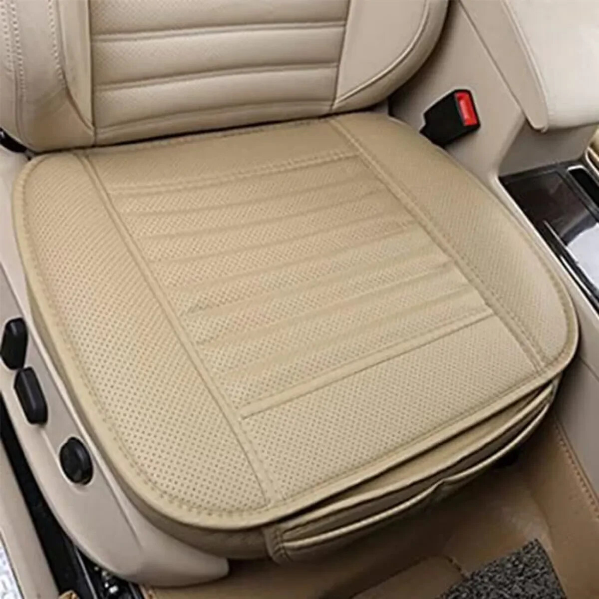 Coussin de siège voiture en cuir PU beige luxe pour sublimer l'habitacle de votre berline