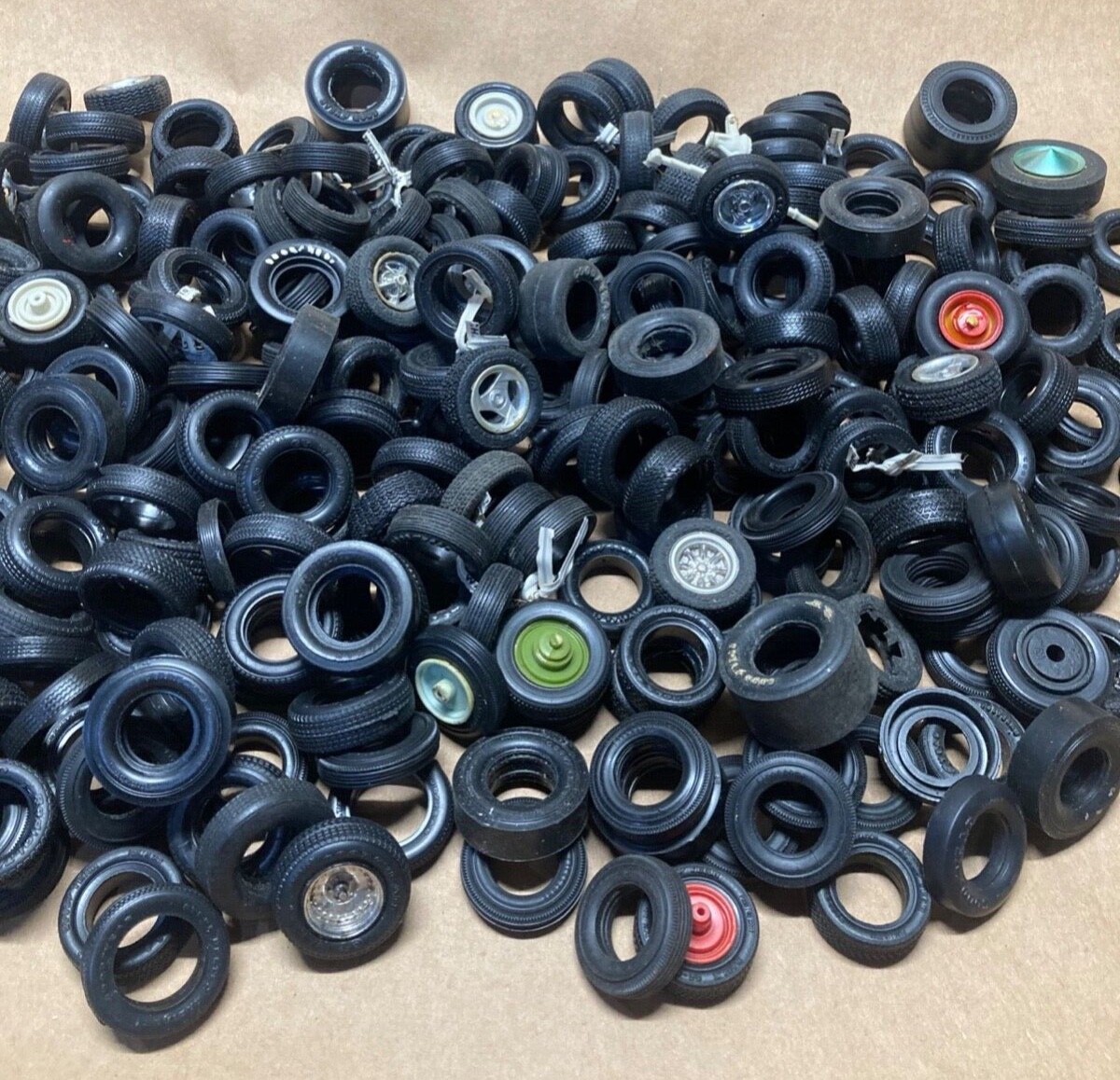 "Junkyard" Model Car Tire Rim Wheels Parts Lot 1/24 1/25 Junk Yard 250