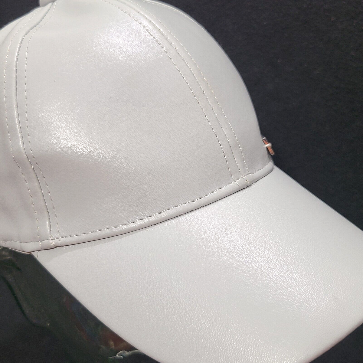NWT BEBE AUTHENTIC Womens Gray Leather Baseball Cap Hat  display picture 3