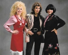 * EMMYLOU HARRIS * signed 8x10 photo * BOULDER TO BIRMINGHAM * COA * 12
