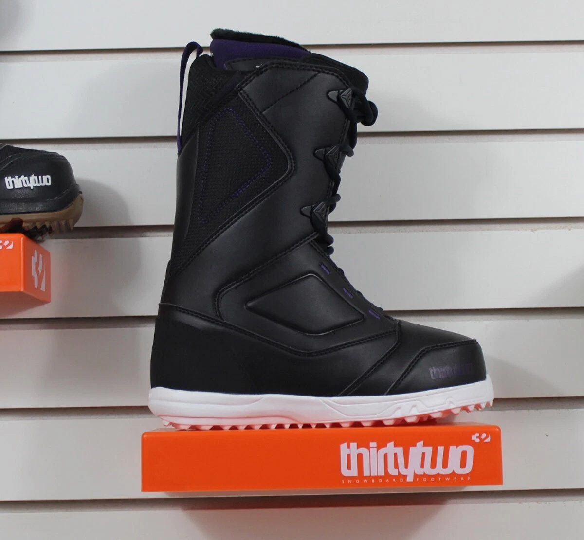 New 2018 32 Thirty Two Womens Zephyr FT Snowboard Boots 7 Black eBay