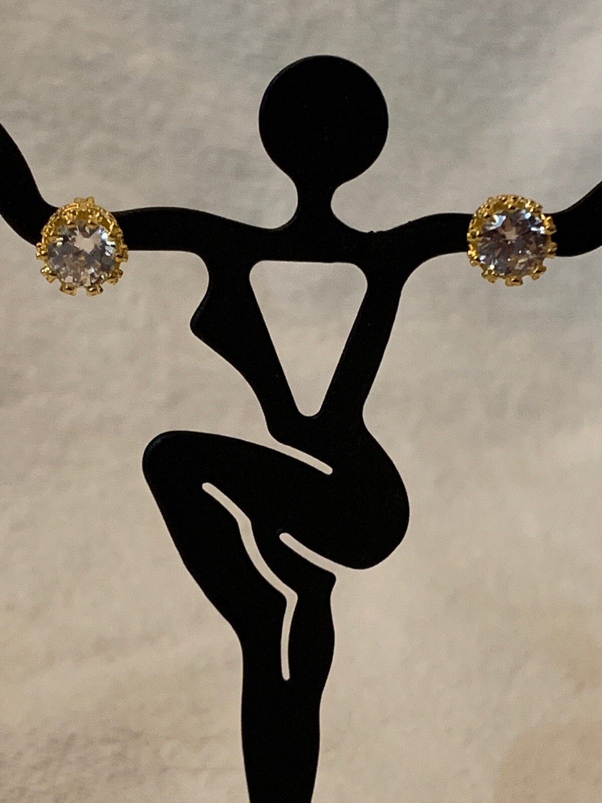 Stud Earrings Rhinestone Gold Toned NWOT-image