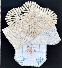4 pcs -Various Linens 2 - Doilies/2 - Runners - 3-Crochet/1 - Embroidered Lot