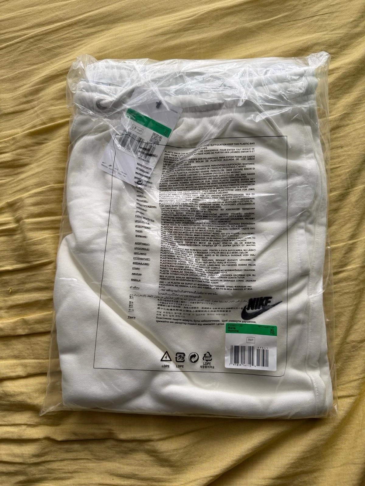 Nike White Joggers Size XL men’s BNWT