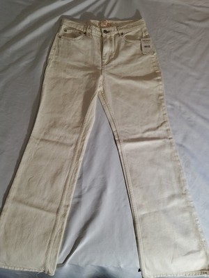 Free People We The Free Women s Jeans NWT Size 30 Cream High Rise Flare Bootcut 