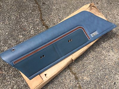 1971 72 73 74 75 76 CHEVROLET CAPRICE NOS GM LH 4 DOOR PANEL BLUE