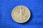 1933 S 90% Silver Walking Liberty Half Dollar Better Grade 993