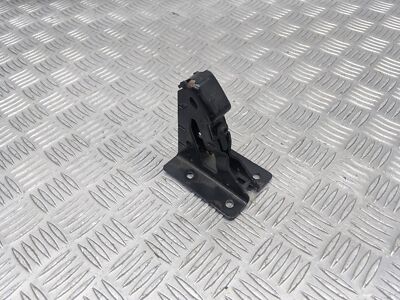 Audi A4 B8 (8k2) Technik 2.0tdi 2011 Rear Seat Bench Bracket Holder 8k0886177