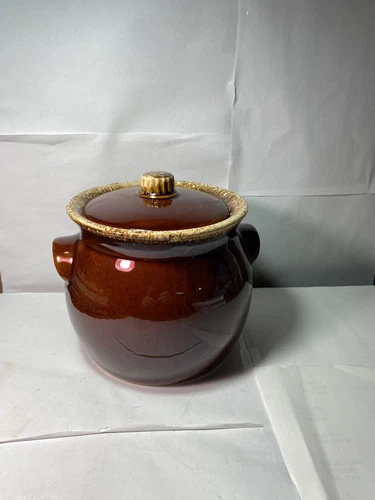 Hull Pottery Oven Proof Brown Drip Pattern Cookie Jar Bean Pot with Lid USA.  B