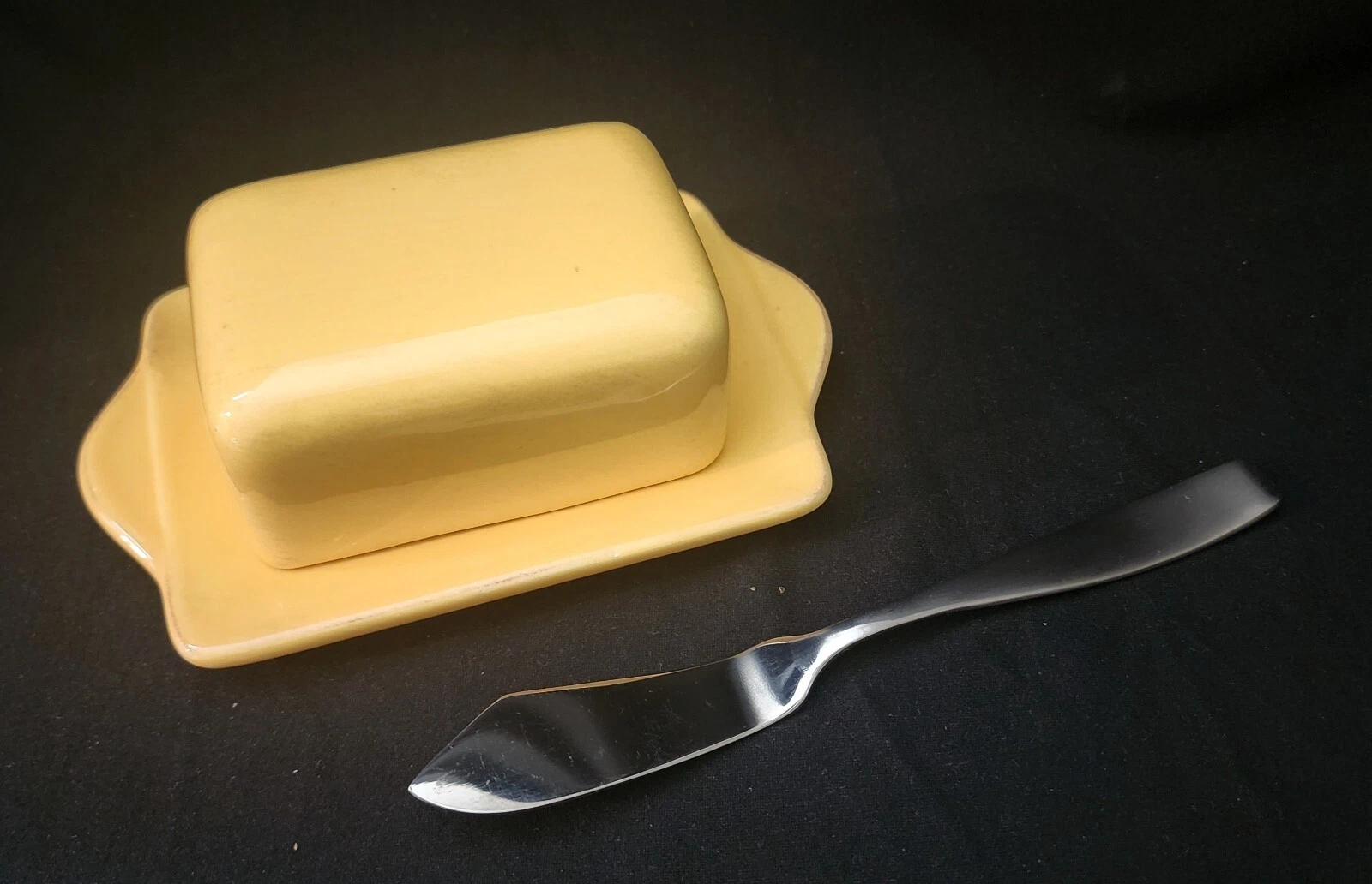 Butter Yellow Pottery Covered Butter Dish With Butter Knife