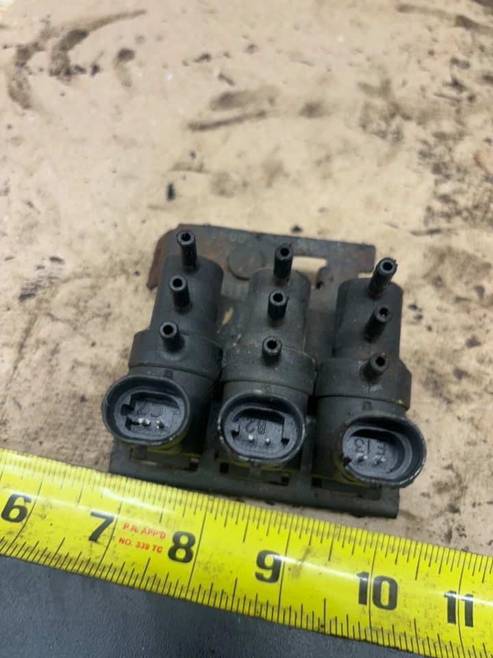 Dodge W150 D250 318 360 1988-1993 línea de vacío buje diaframa enchufes 5,2 L 5,9 L V8 88 Foto 2 de 4