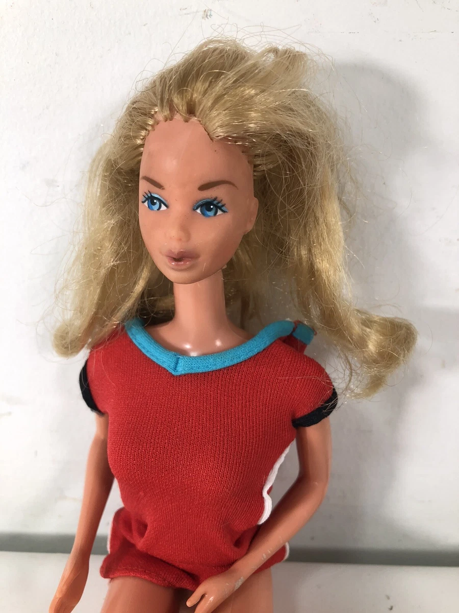 Vintage 1978 Kissing Barbie Doll Superstar 1970s Era Mattel Button On Back