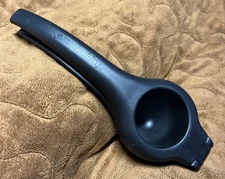 Tupperware Lemon & Lime Squeezer Black Citrus Press