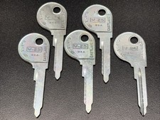 4-v25 1-v26 Curtis Steel Silver Key Blanks Volkswagen Vw Bus Van 1960s 1970s