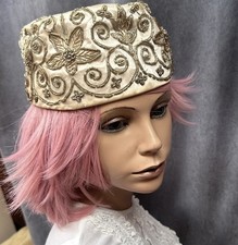 Noreen Fashion Beaded Pillbox Hat Ivory Satin Floral Sequin Mid-Century VTG 1950