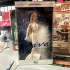 NIB 2001 Mattel Diva Collection Done Platinum Barbie 52739