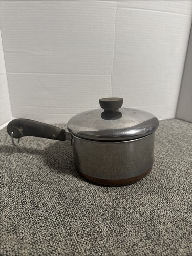 VTG 1801 Revere Ware 1 1/2 QT Sauce Pan Pot Copper Clad Bottom w/Lid Clinton USA