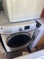 GE Front Load Washing Machine WITH Steam Feature