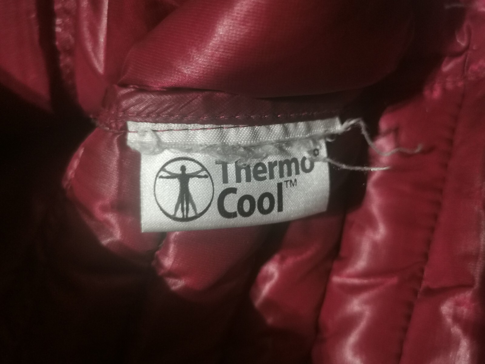 Peak Performance Women's Down Jacket, Colour Red,… - image 9