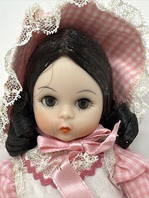 MADAME ALEXANDER 8'' DOLL ''THE ENCHANTED DOLL''  EXCLUSIVE ENCHANTED DOLL HOUSE