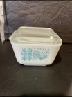 Rare Vintage PYREX Turquoise Amish Butterprint 501 B 1 1/2 Cup Refrigerator Dish