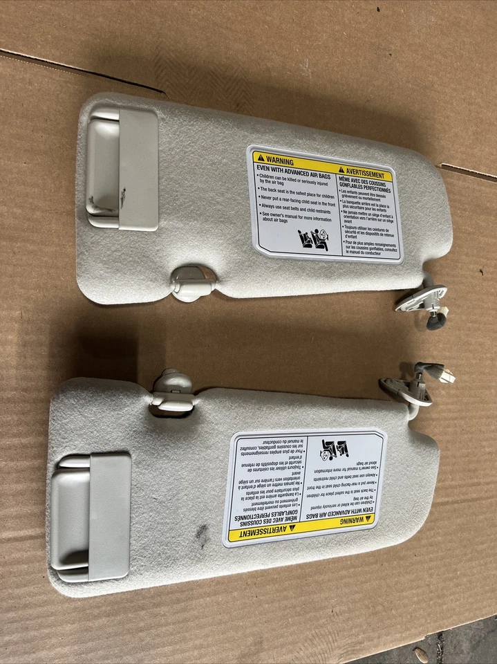 Infiniti G35 Coupé 2003-2006 derecha derecha SUNVISOR PARASOL SOMBRA OEM Foto 2 de 4