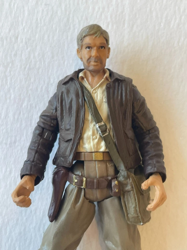 INDIANA JONES HASBRO FIGURA ACCESORIOS TU ELIGES (TÚ ELIGES) Calavera de Cristal Foto 4 de 4