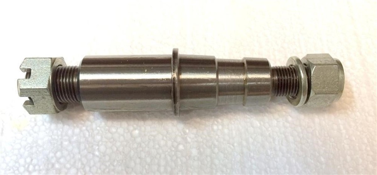 MASSEY FERGUSON 230 231 240 245 MF TRACTOR LIFT ARM SHAFT PIN