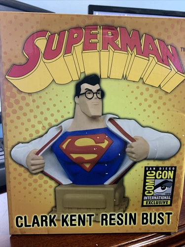 CLARK KENT SUPERMAN 6" BUST #AP05/1600 SIGNED Bruce Timm 2016 SDCC Exclusive