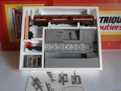 DB COFFRET PLATEFORME  DE DECHARGEMENT WAGON ET CAMION LIMA MODELS REF 60 0976 | Condition: Occasion