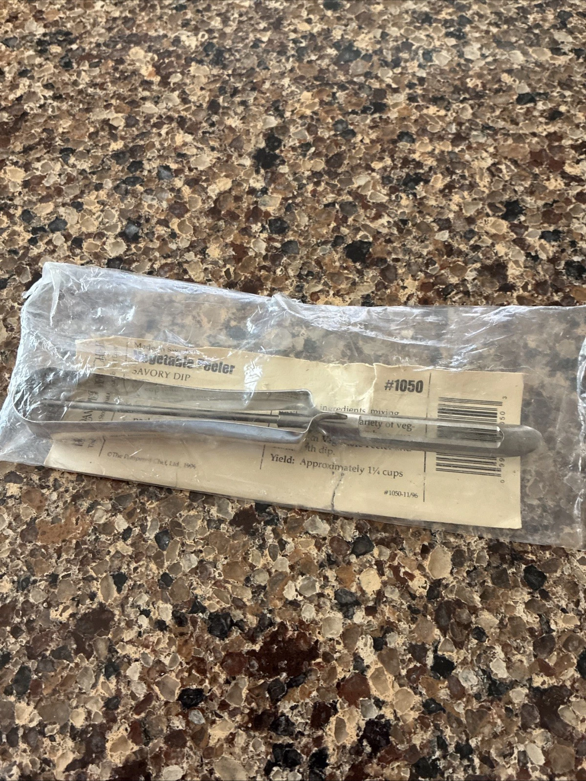 Vtg NOS Pampered Chef Peeler Stainless Veg Potato Floating Blade Sweden 1050