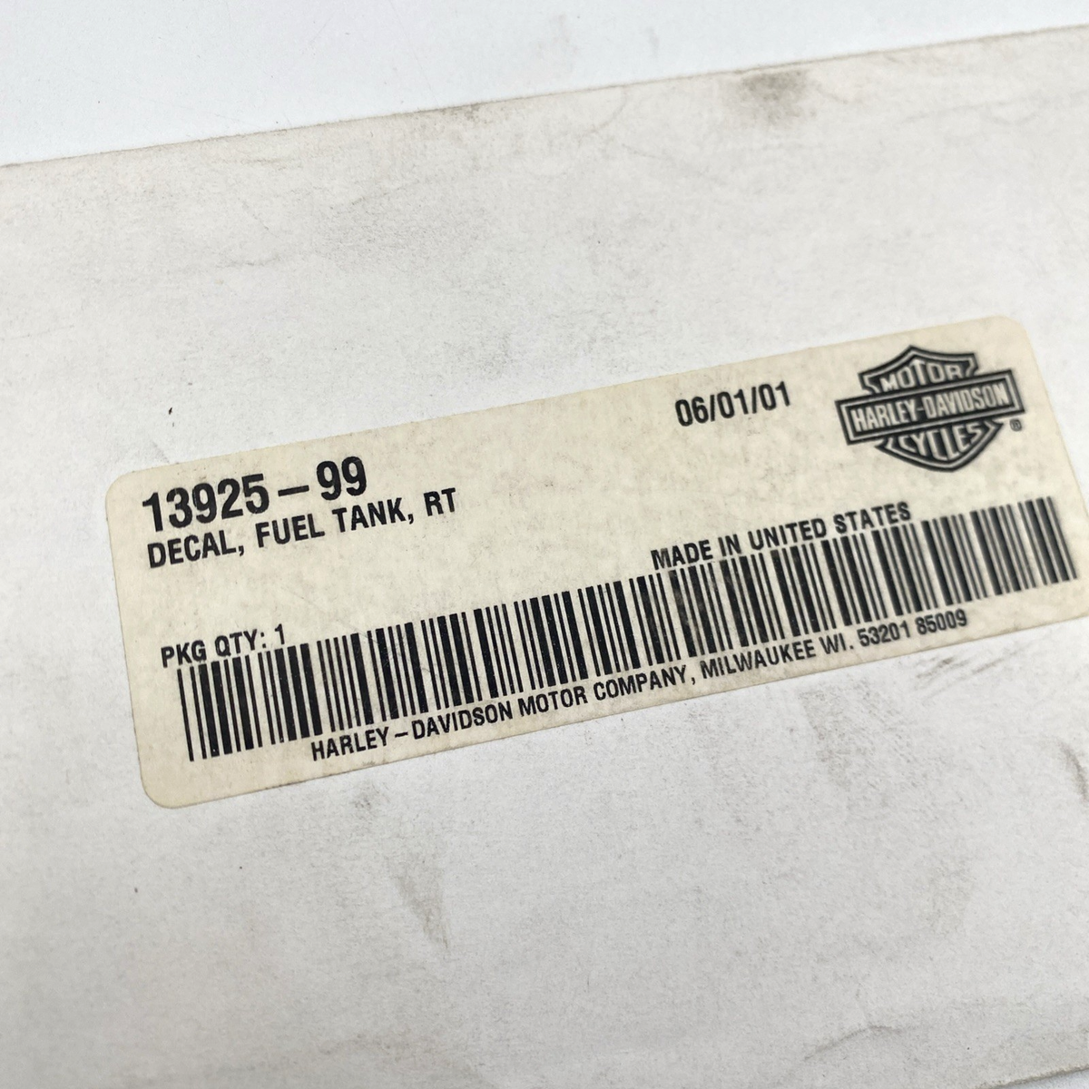 oem Harley 13925-99 Silver/Blue Right Gas Fuel Tank Decal Badge 99