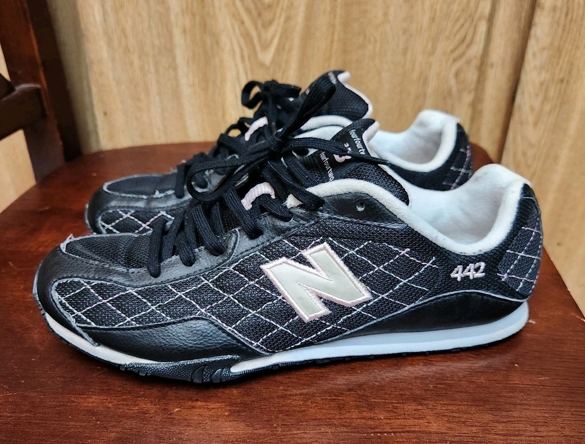New Balance 442 Womens Sz 9.5 Light Weight Casual Shoes Black Pink
