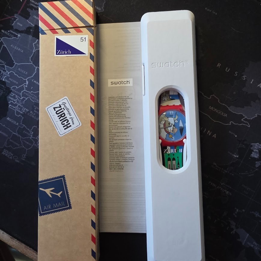 Scenes de Zurich Swatch - BRAND NEW - SUOZ254 - Rare