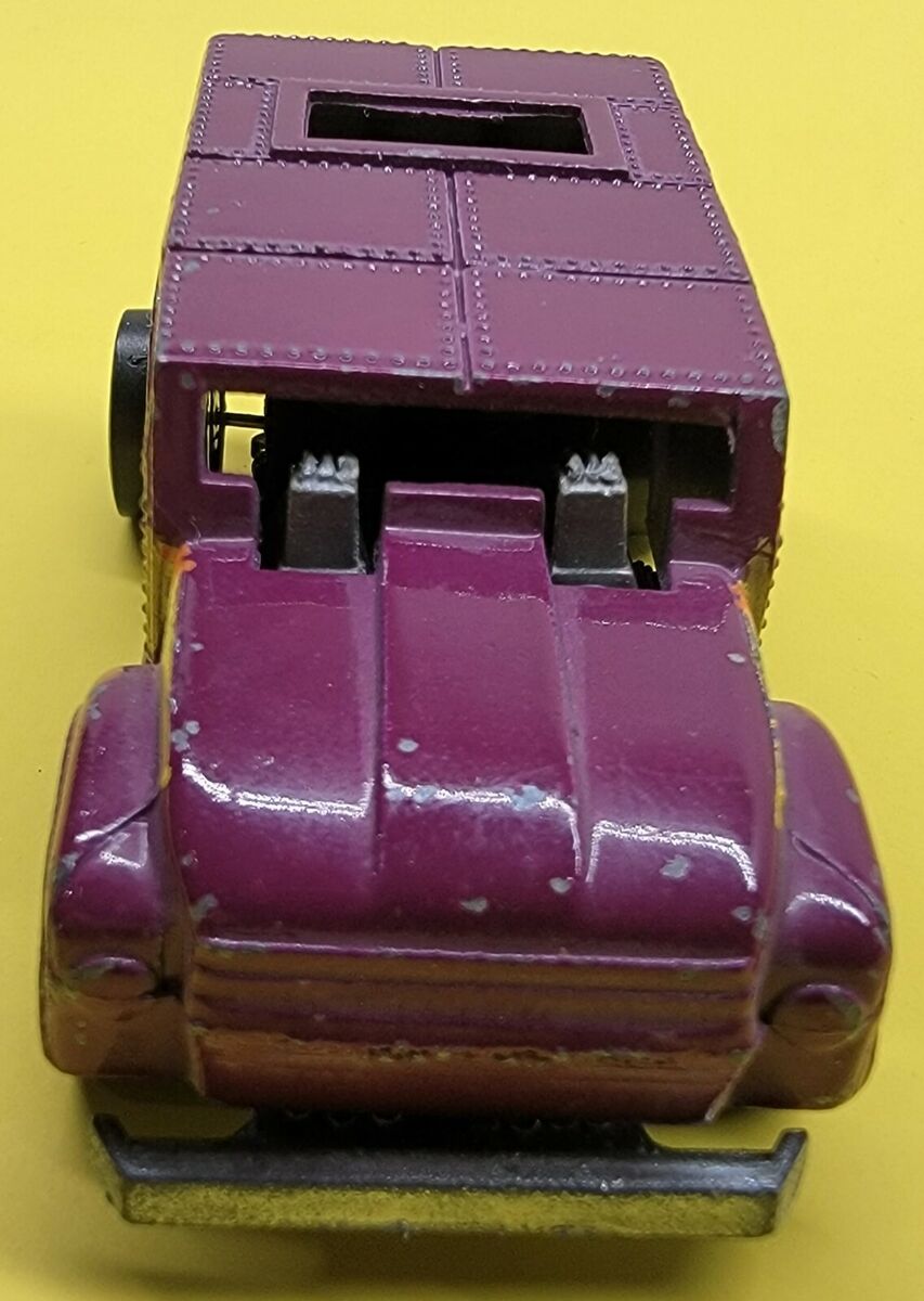 1970 Plum Funny Money REDLINE Hot Wheels Hong Kong Hippie 1970 Plum Funny Money REDLINE Hot Wheels Hong Kong Hippie