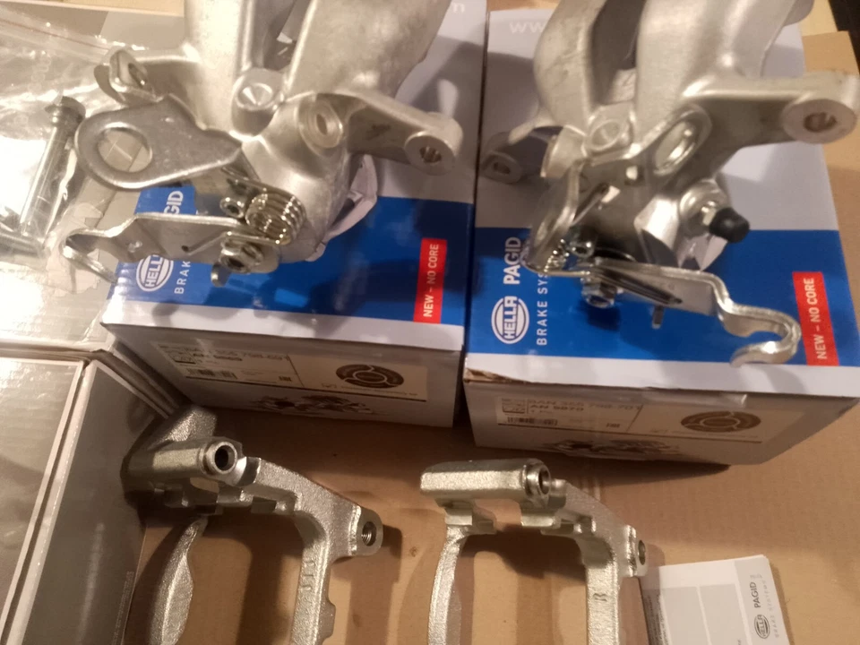 Pinzas y soportes de freno trasero seat leon cupra k1 para discos de 310 mm izquierda + derecha Foto 4 de 4