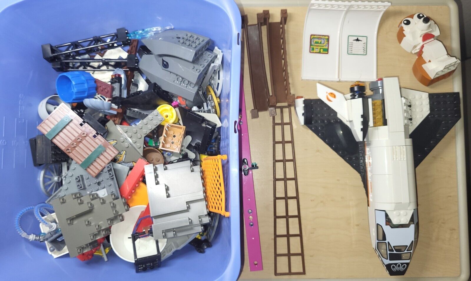 2 LB Lego Parts Space Shuttle Airplane Pirate Ship Misc Bulk lot