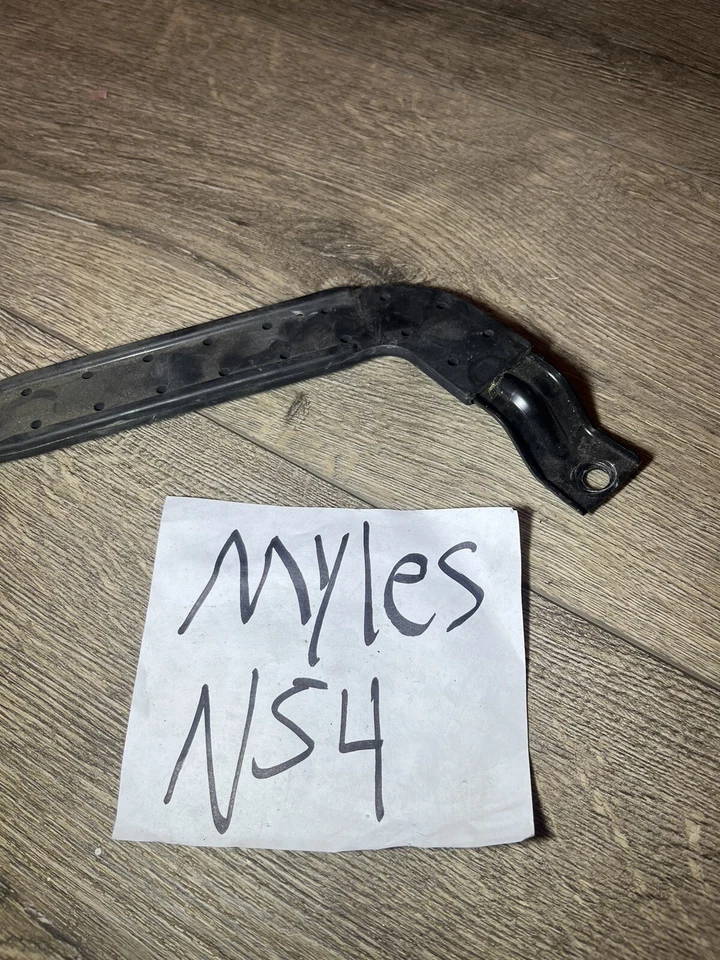 2008 BMW 335xi 335i 328i 328xi E90 E92 Battery Rollover Protection Brace 7549425 - Image 4 of 4