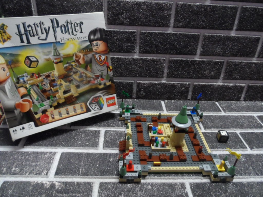 Lego Harry Potter 3862 Hogwarts Board Game No Instructions