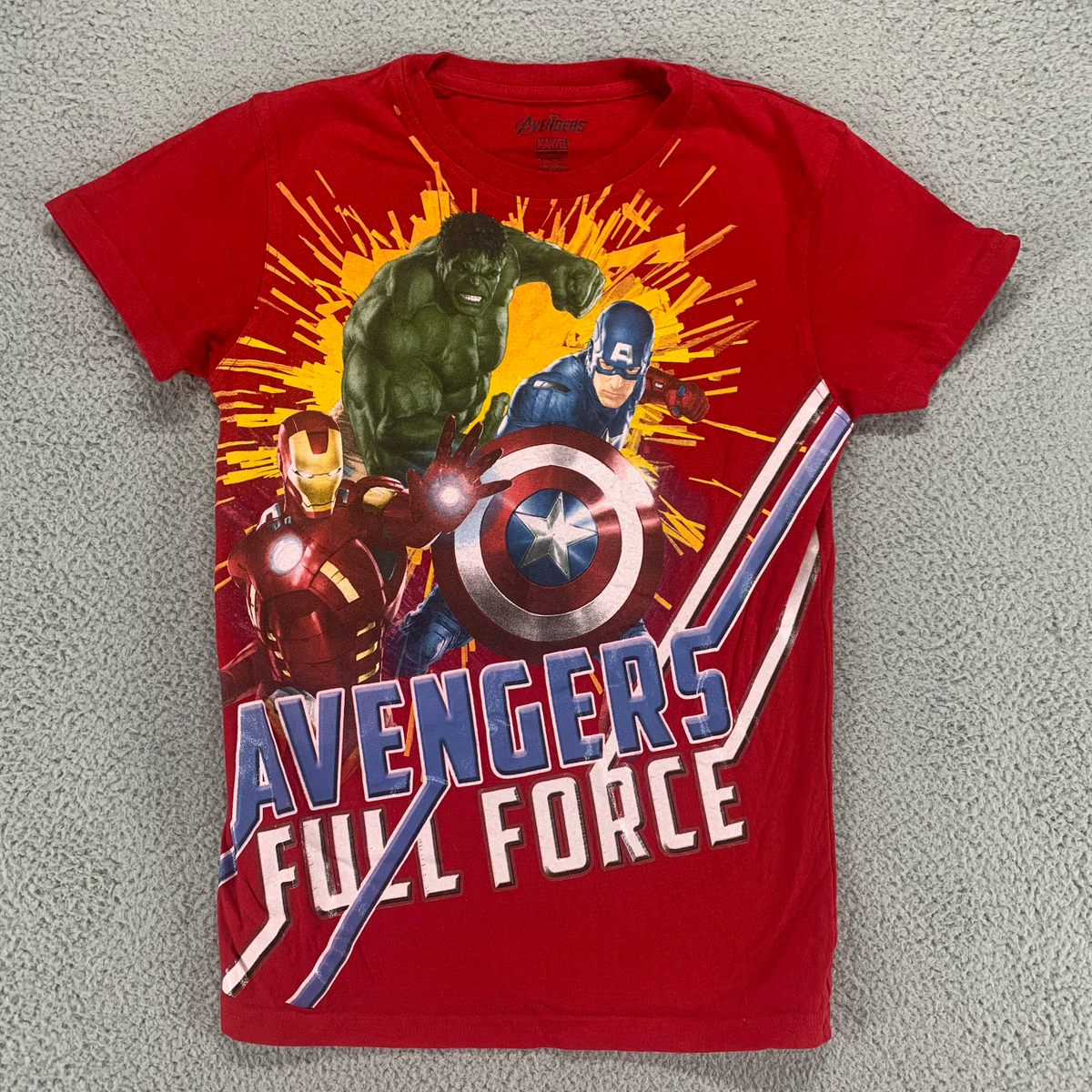 Marvel Shirt Boys Large Red Iron Man Hulk Captain America Avengers
