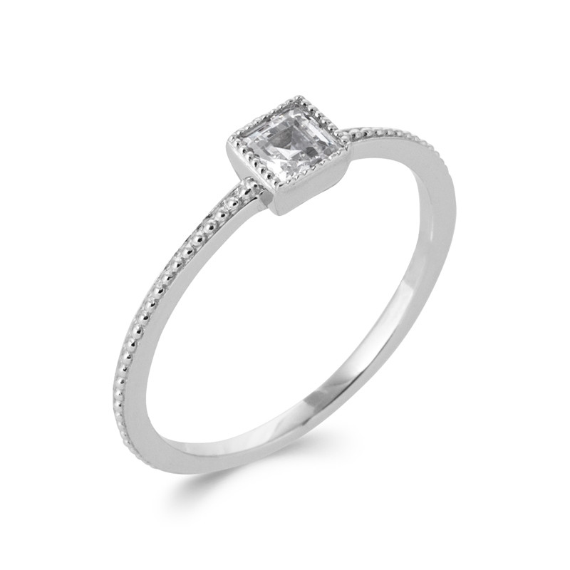 Bague solitaire cristal carré en argent 925 taille 54 pour femme
