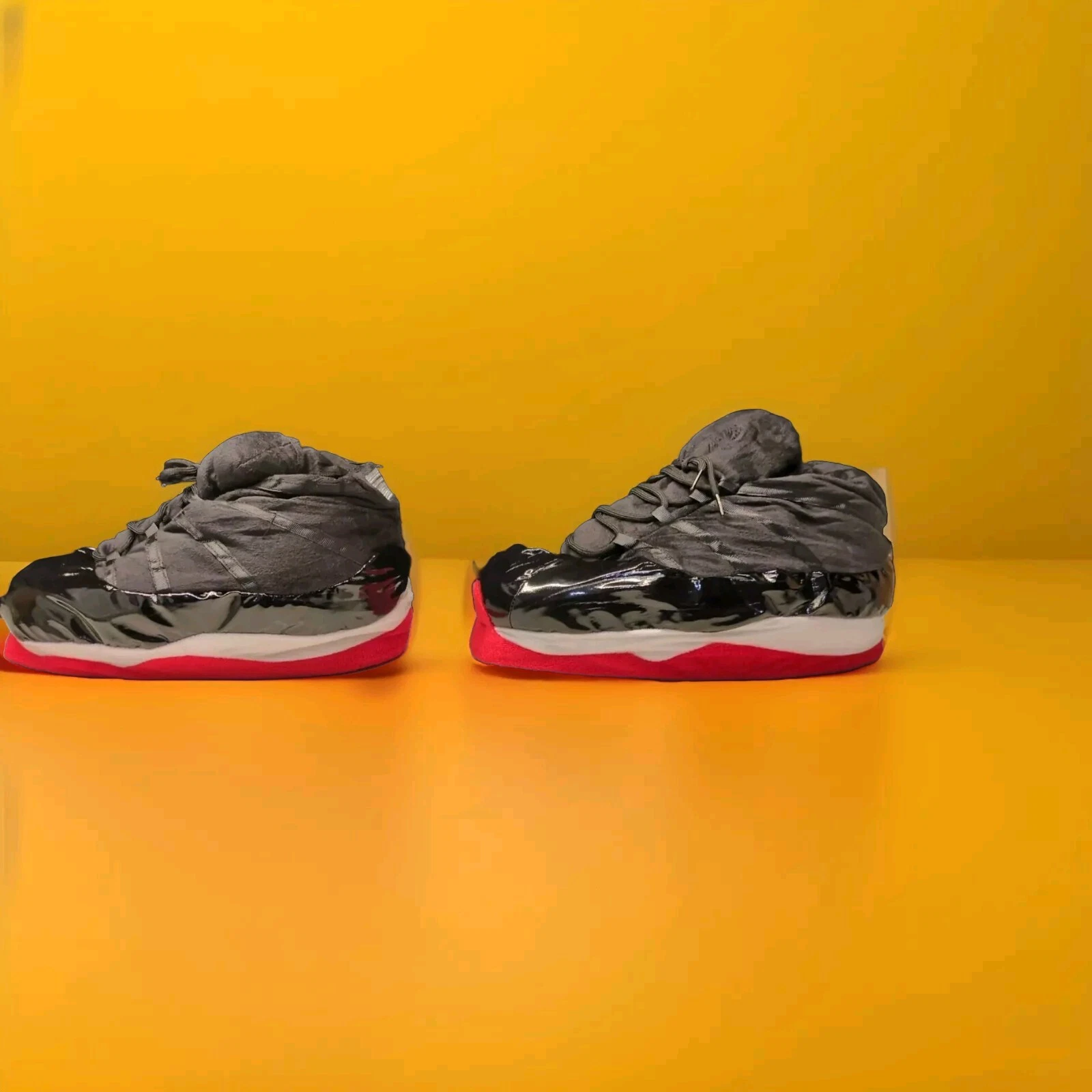 Pantofole Nike Air Jordan XI 11 peluche nere rosse bianche taglia unica più morbide