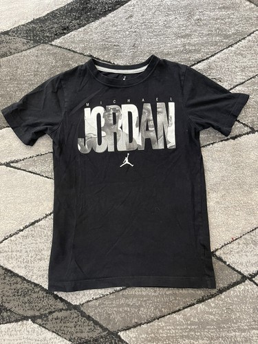 Nike Air Jordan Youth Medium Center 