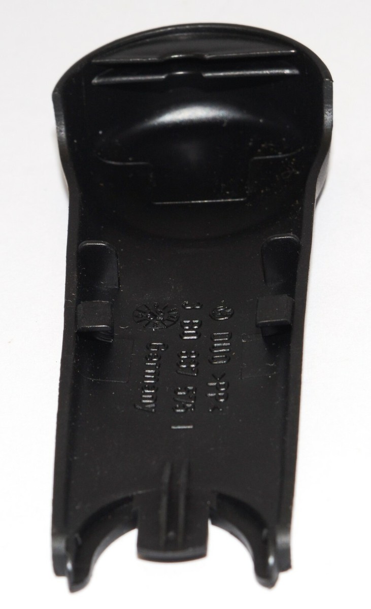 Genuine Volkswagen Passat 1997-2005 Trim For Window Crank 