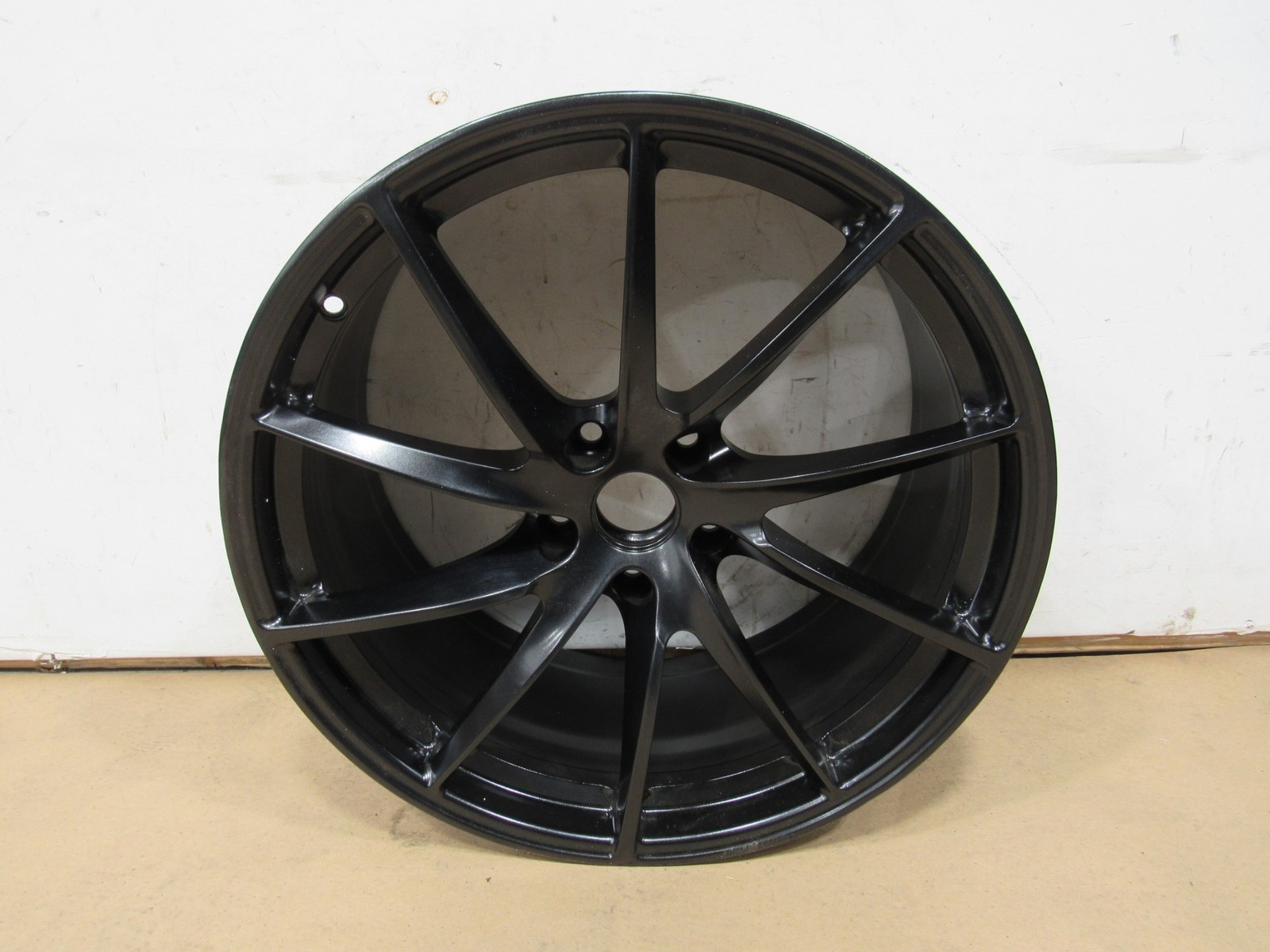 17-20 Mclaren 720S 720 2020 Front Wheel Rim 10 Spoke R19x9J 19 Inch |
