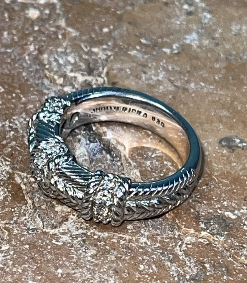 Anillo Judith Ripka Plata Esterlina Diamonique Circonita Talla 8 Excelente Estado Foto 4 de 4