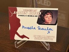 Top 10 James Bond Autographed Trading Cards 19