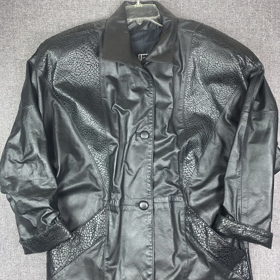 Винтажный 80-х кожаный плащ женщин маленький Comint черный на пуговицах карманы готический - Изображение 2 из 4