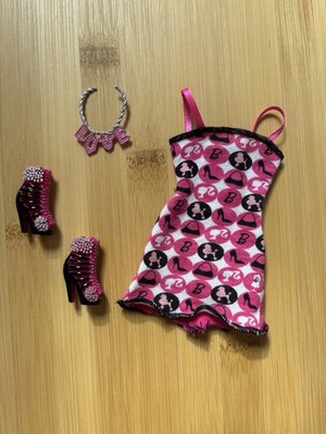 Barbie Doll Outfit, Shoes And Necklace Set (Fits MTM / TNT / Bellybutton Bodies)
